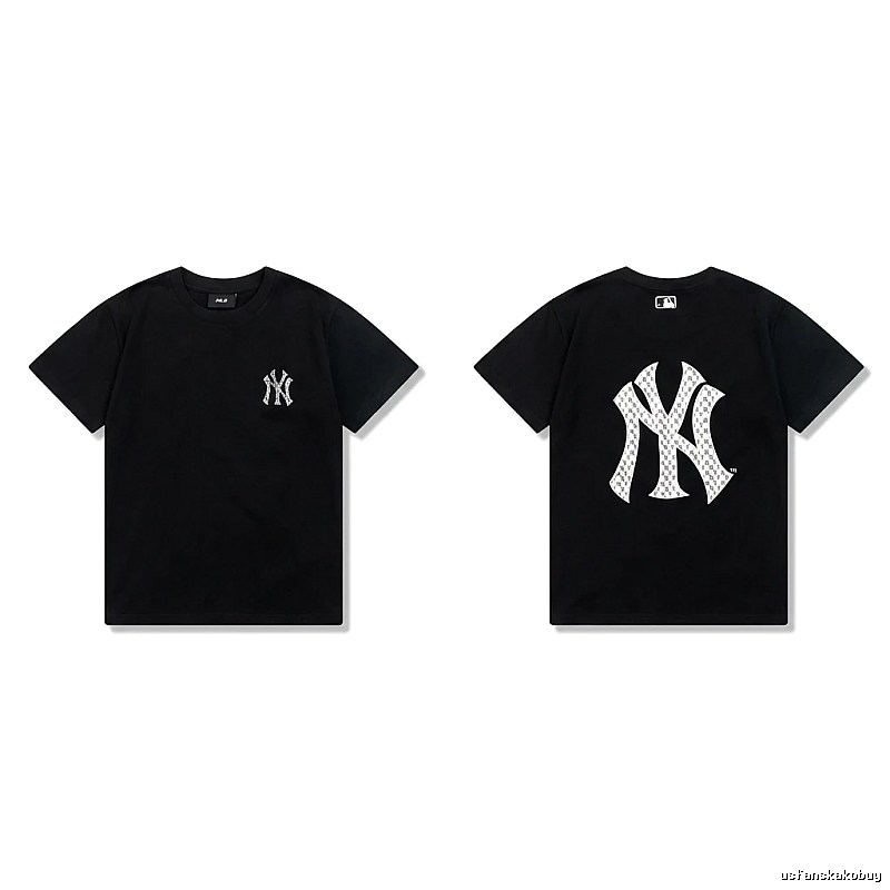 Classic black T-shirt of MLB