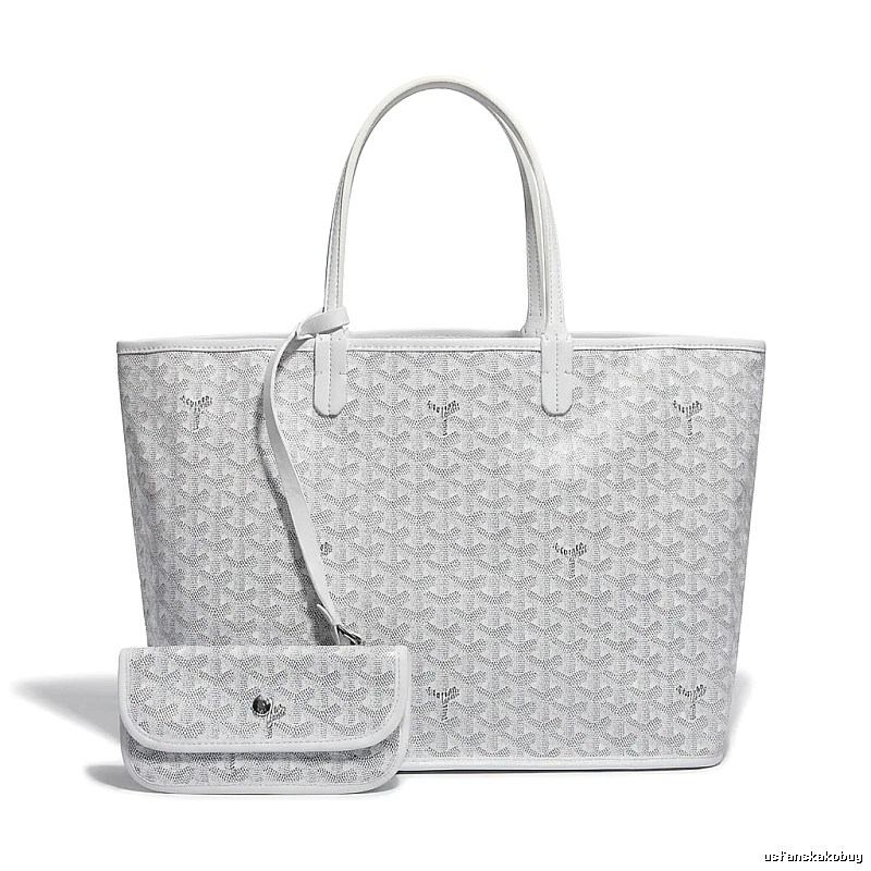 Classic white tote bag of GOYARD