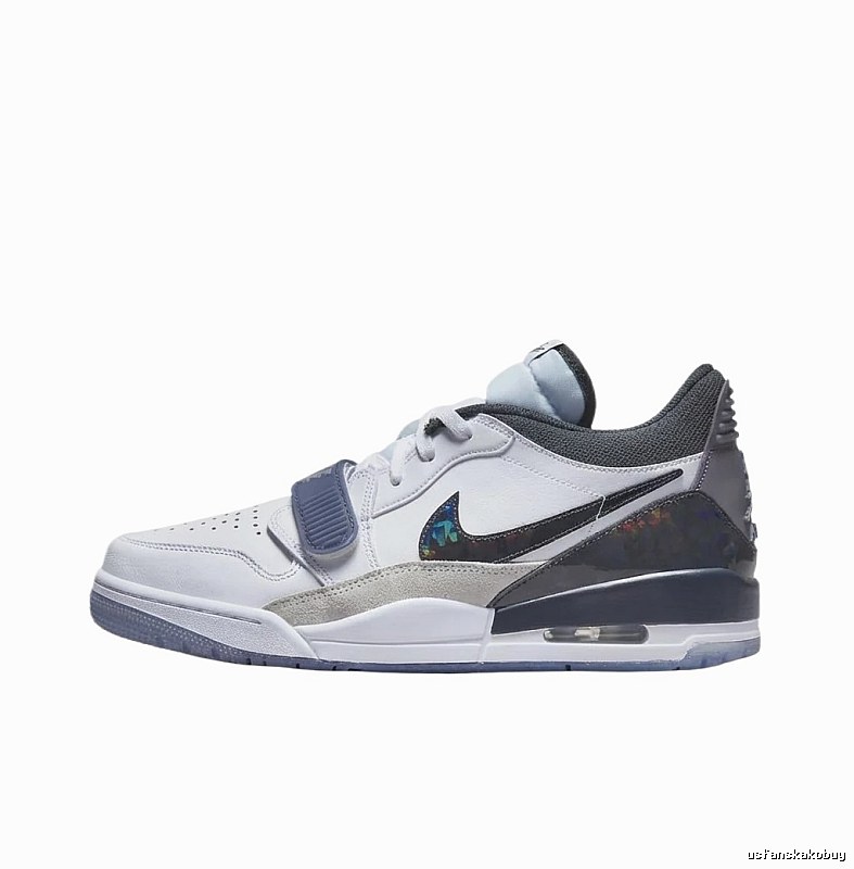 Jordan retro-style white and black sports shoes
