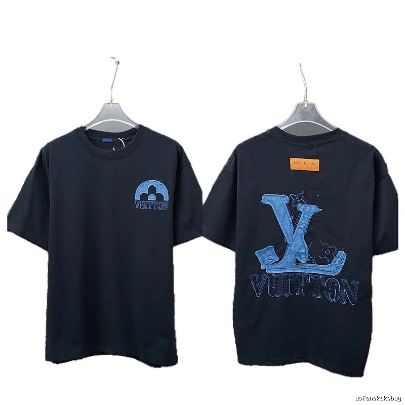 Louis Vuitton Street Style Black T-shirt with Denim Patches