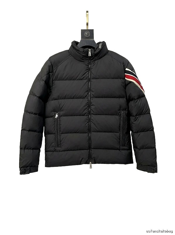 Moncler Fashion Black Down Jacket