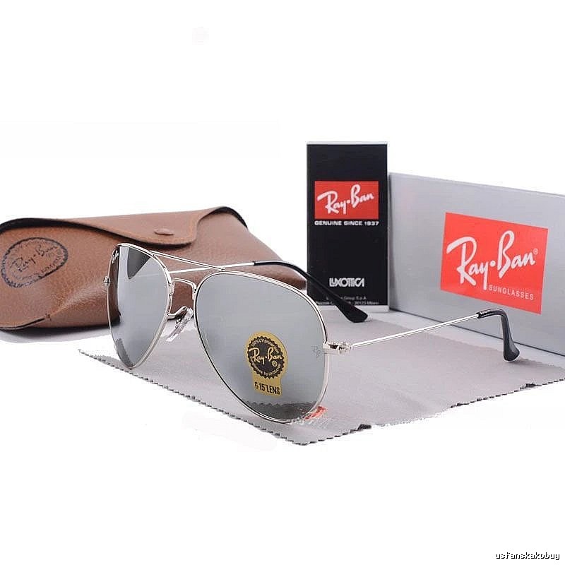 Ray-Ban Summer Aviator sunglasses Gold Tone Sunglasses with Clean Finish