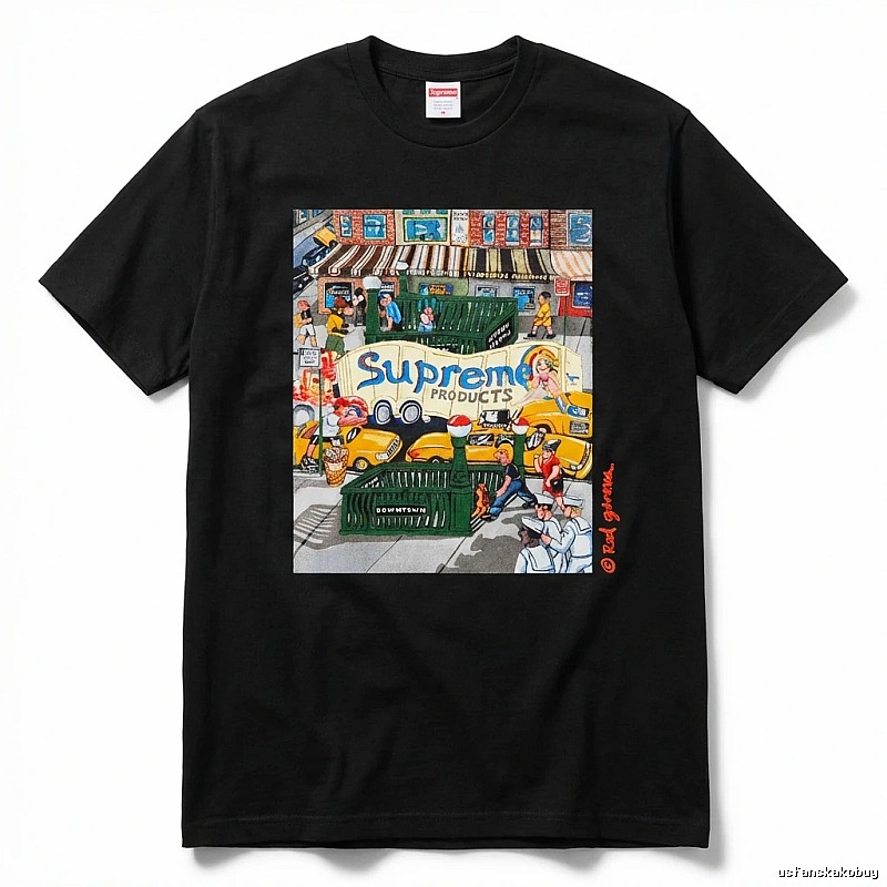Supreme street style black T-shirt