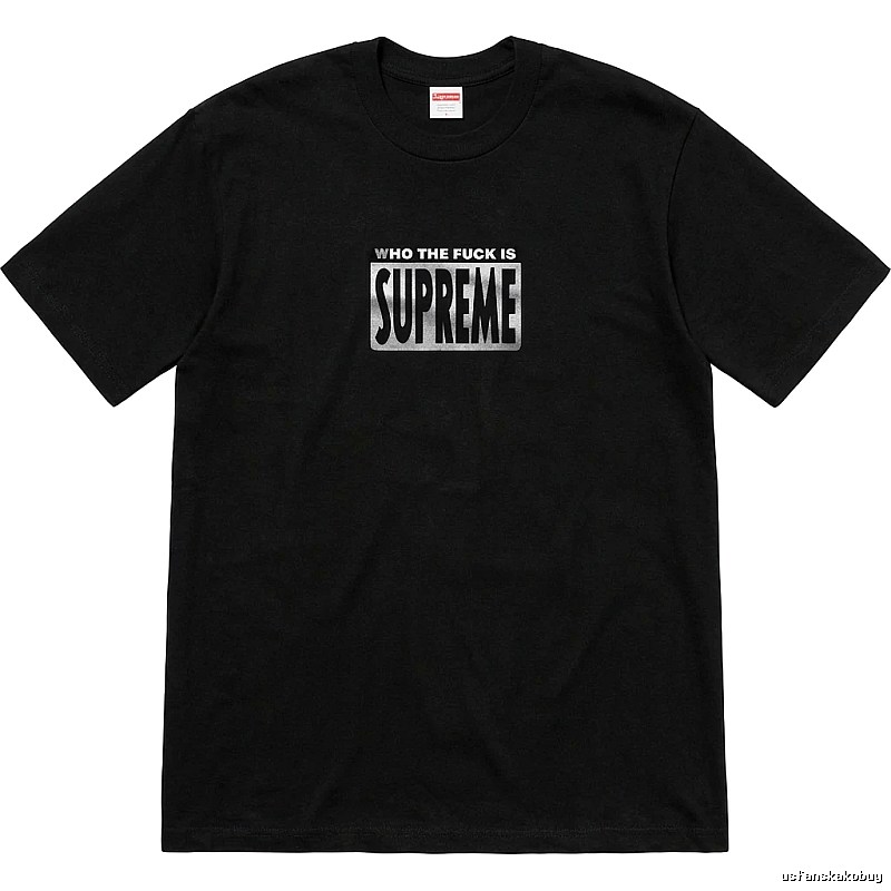 Supreme trendy and cool black short-sleeved shirt