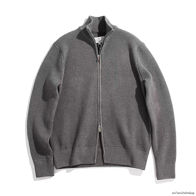 Travel Zip jacket Black Minimalist Full with Modern Look
