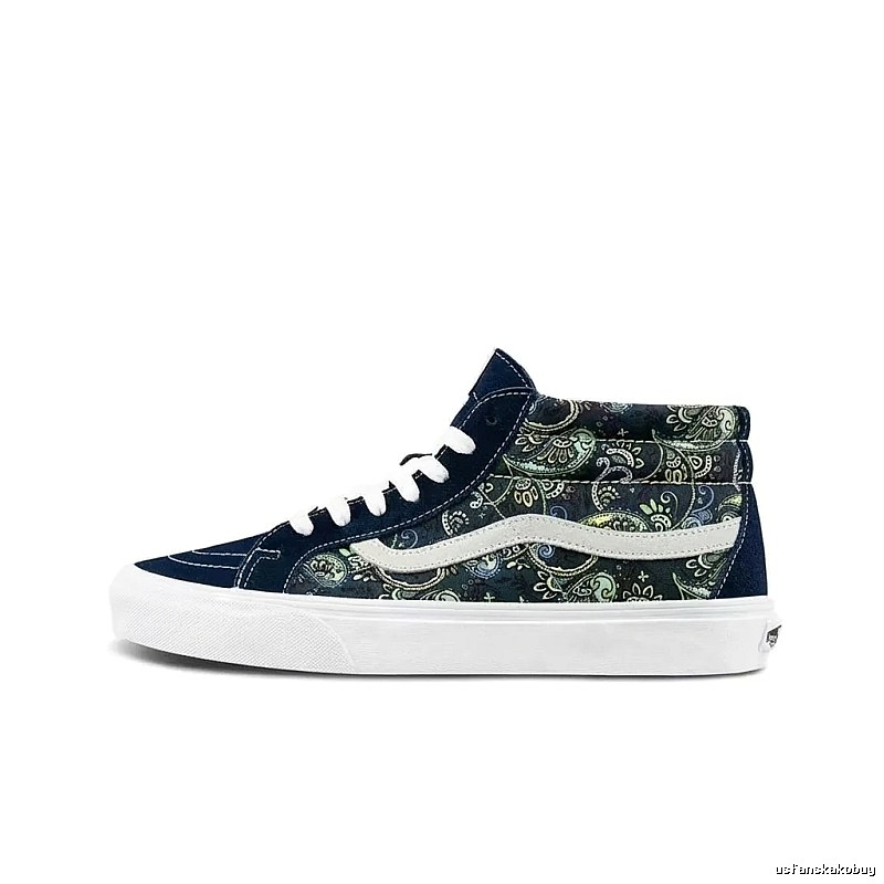 Vans High-top Shoes with a Vintage Wind and Cashew Flower Pattern